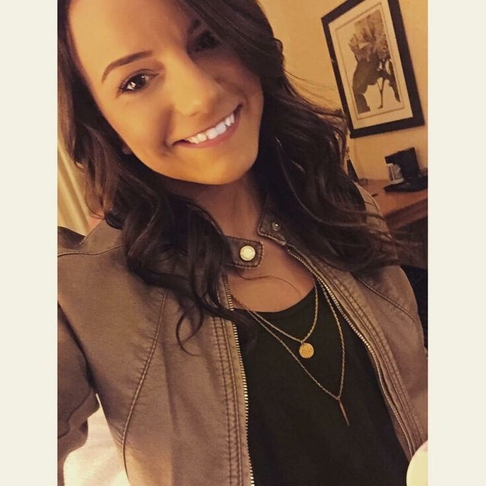 Meet your Posher, Katelyn